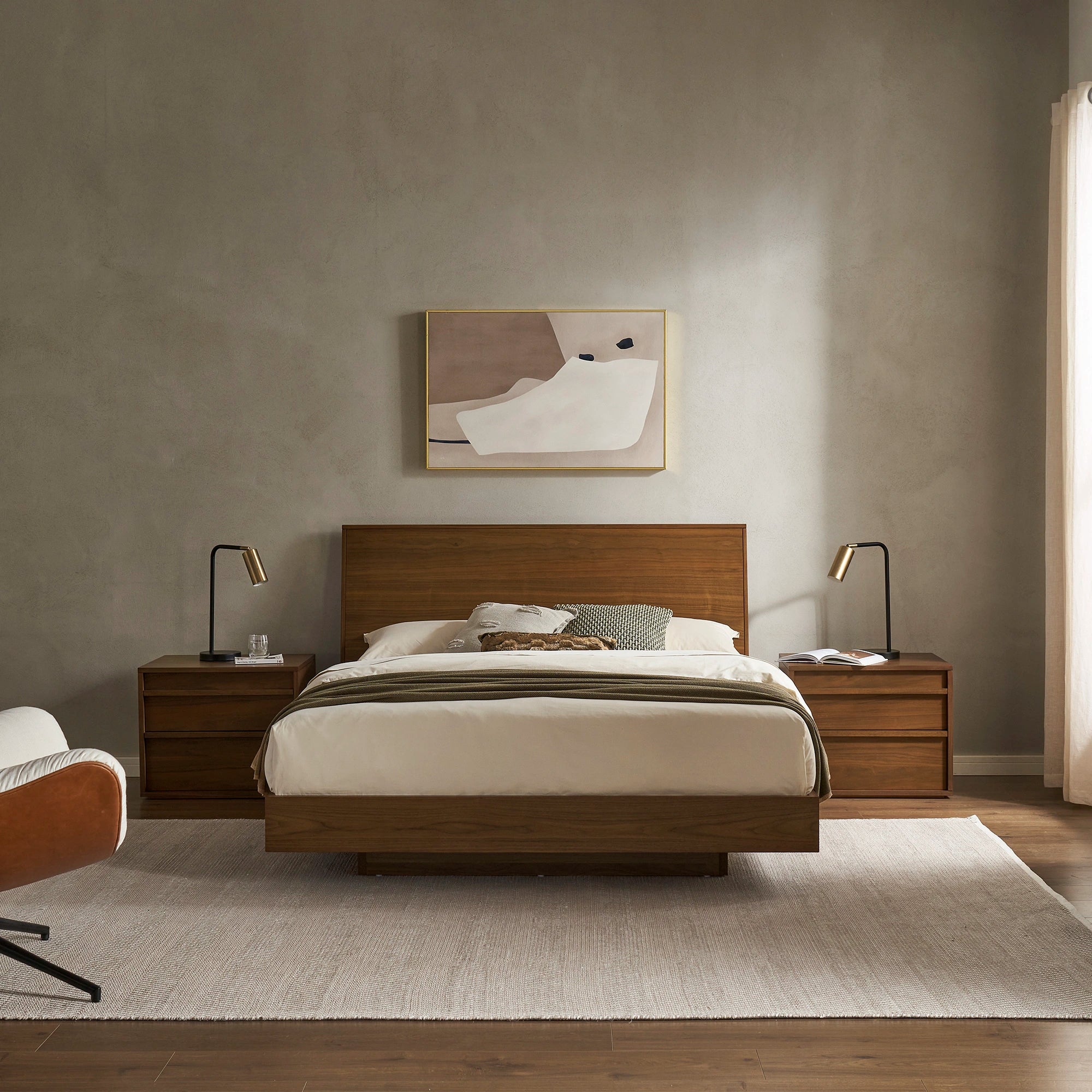 Joseph King Size Bed, Walnut (US Ver)